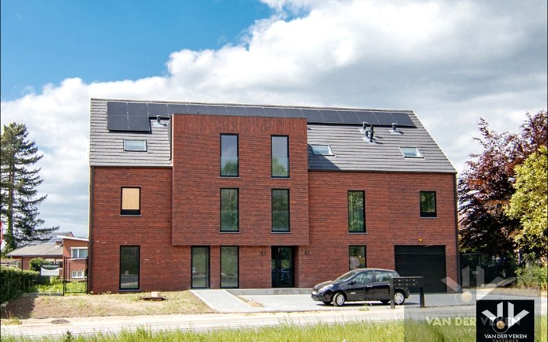 GVL 4-SLPK APP MET 2 BADKAMERS, TERRAS EN TUIN - Featured Image