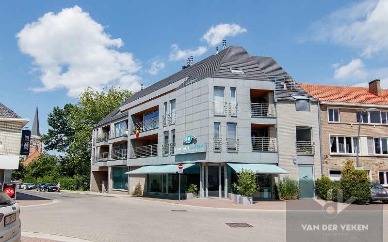 1_2_Kerklaan_13_bus_3_2_Diepenbeek_08.jpg