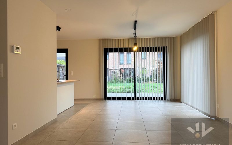 WhatsApp Image 2026-04-02 at 10.23.40.jpg