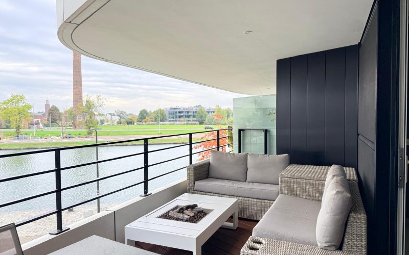 2 slaapkamer appartement met prachtig uitzicht! - Featured Image