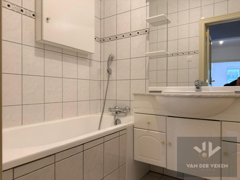 WhatsApp Image 2026-02-10 at 15.56.33 (5).jpg