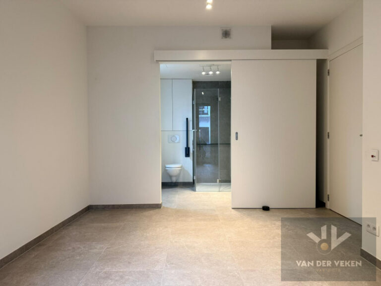 WhatsApp Image 2026-02-12 at 14.10.49.jpg